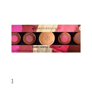DANESSA MYRICKS BEAUTY
YUMMY SKIN FLUSHED ESSENTIALS KIT